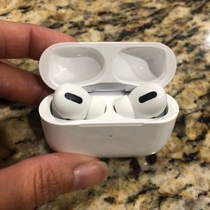 Apple AirPods Pro